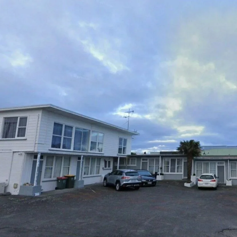 New Plymouth · 10→11 units